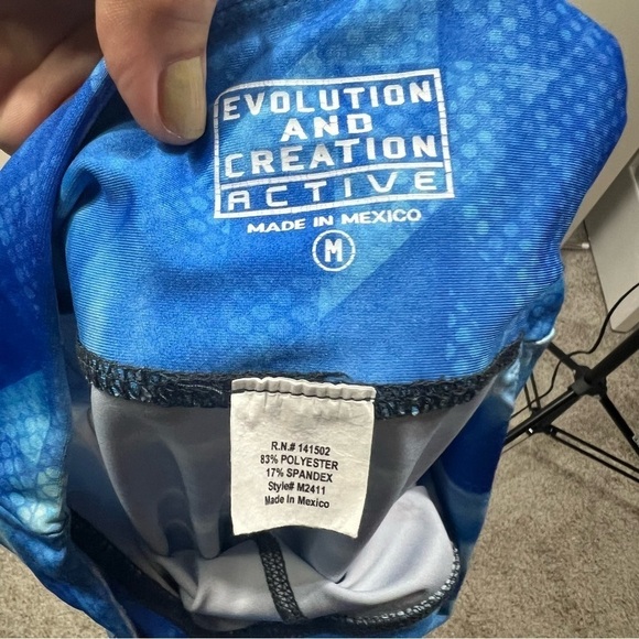 EVOLUTION and Creation Active wear capris yoga pants Sz M - Picture 2 of 5